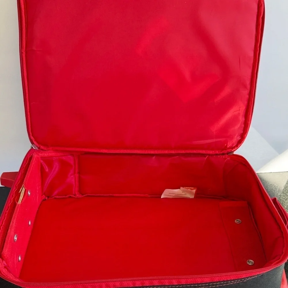 Disney Pixar Cars Lighting Mcqueen Rolling Luggage Suitcase